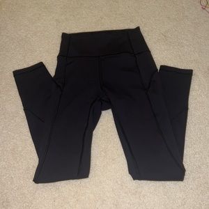 black lululemon leggings